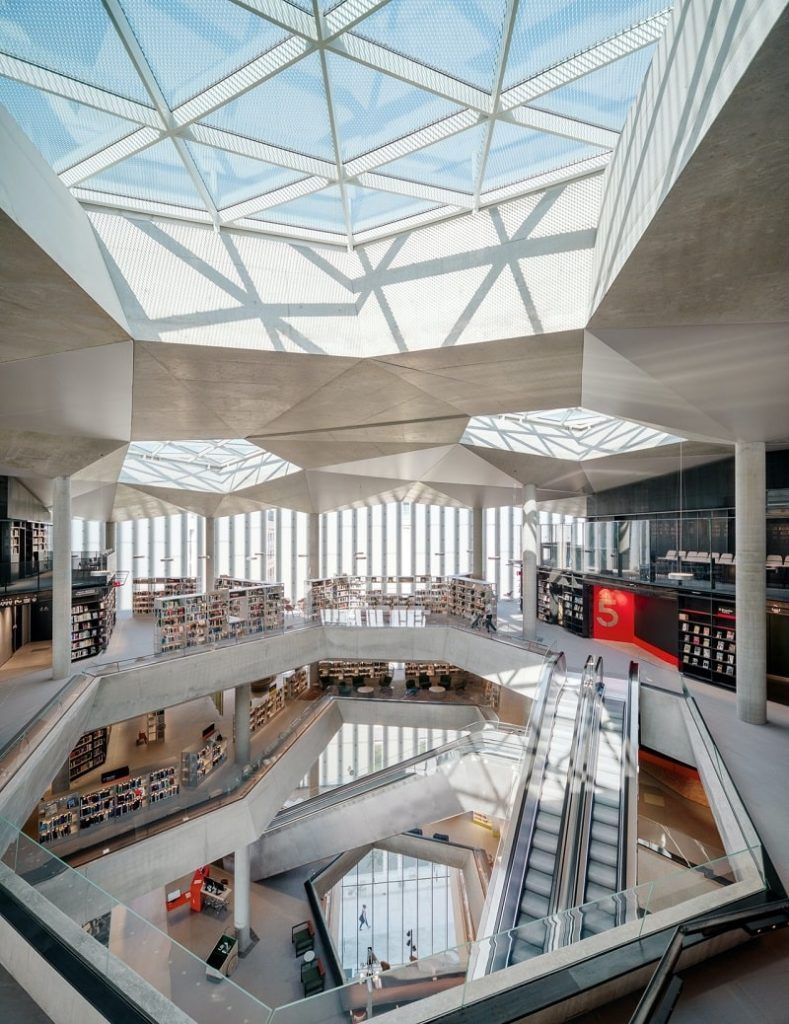 Biblioteca Deichman Bjørvika - Foto de Einar Aslaksen 2