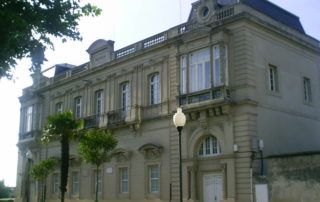 Biblioteca Pública de Castropol Menéndez Pelayo