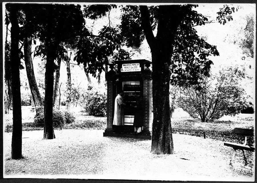 Biblioteca de Pérez Galdós en el Parque del Retiro