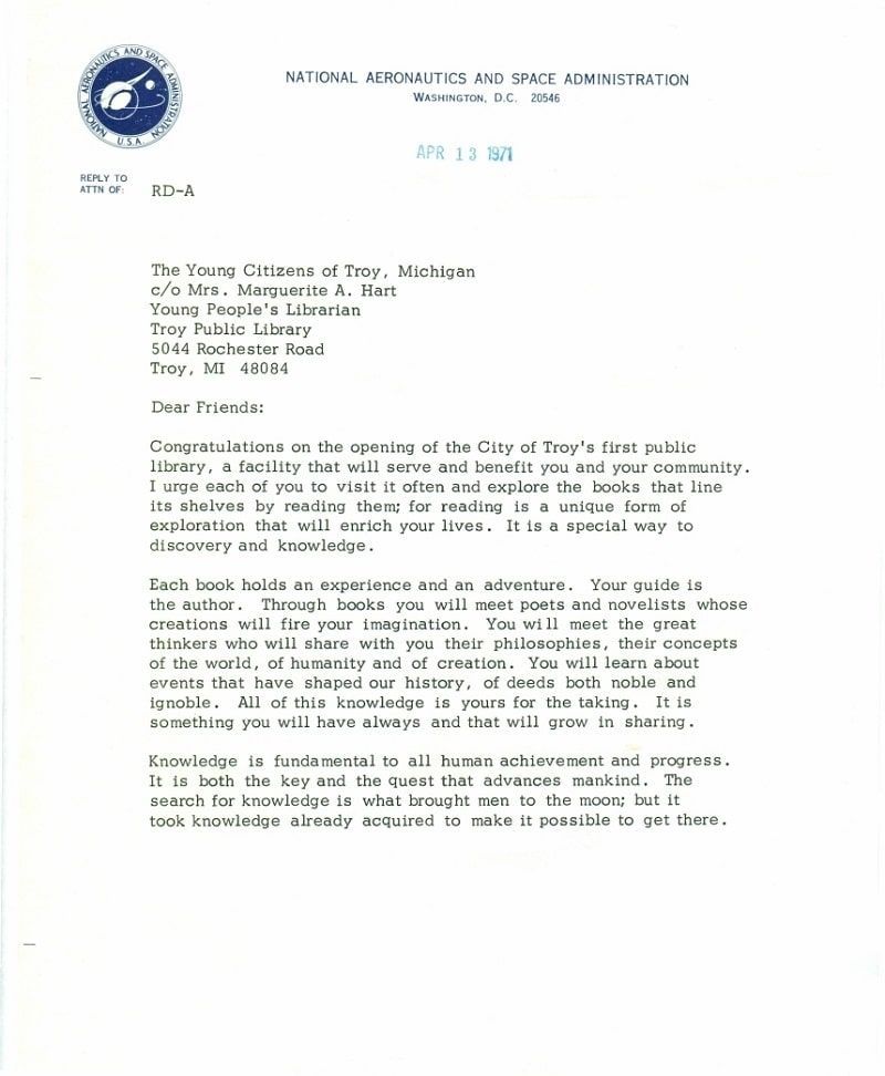 Carta biblioteca Neil Armstrong 1