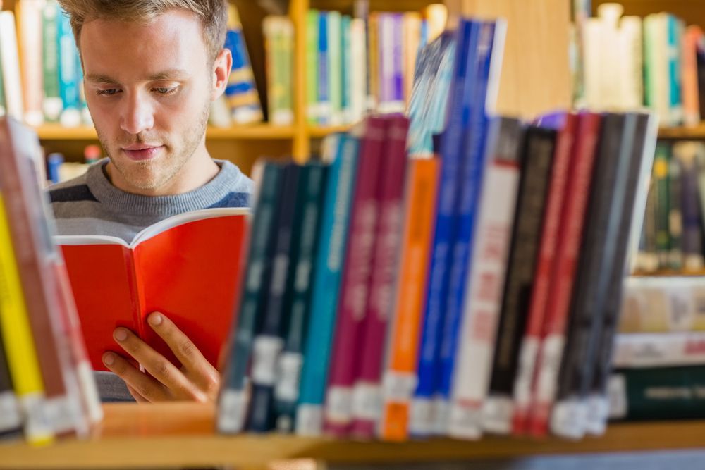 En España hay un total de 4.649 bibliotecas públicas y que reciben 110M de visitas anuales