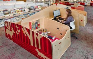 Fairfield, biblioteca con innovadora área de trabajo para padres y madres con bebés a cargo