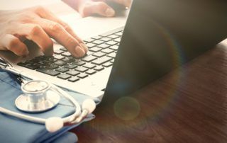 Las bibliotecas virtuales llevan el conocimiento a cualquier lugar y momento