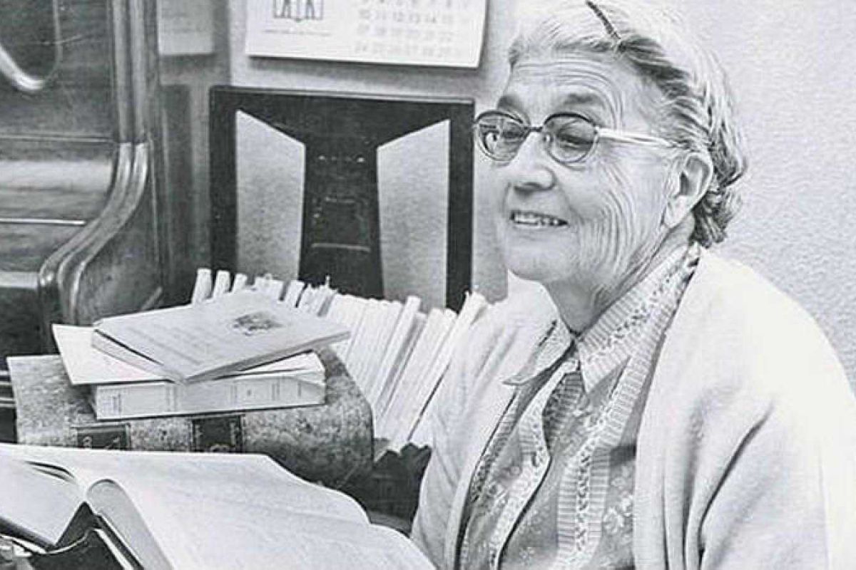 María Moliner - Bibliotecas