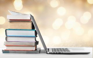 No olvides hacer la referencia bibliográfica del capítulo del libro que te haya servido para informar y documentar tu trabajo académico