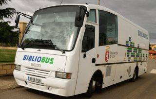 Seguridad sanitaria en los bibliobuses de León
