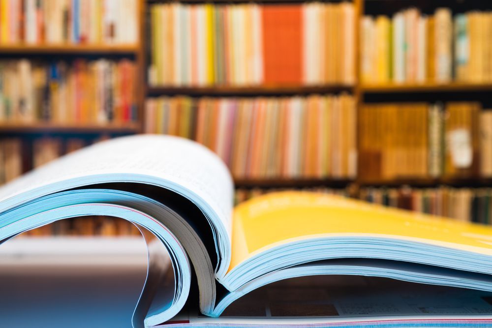 Suma conocimiento y mejora profesionalmente con estas publicaciones del sector InfoDoc