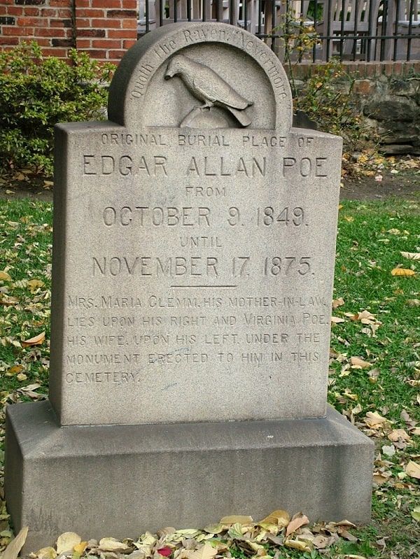 Tumba Edgar Allan Poe